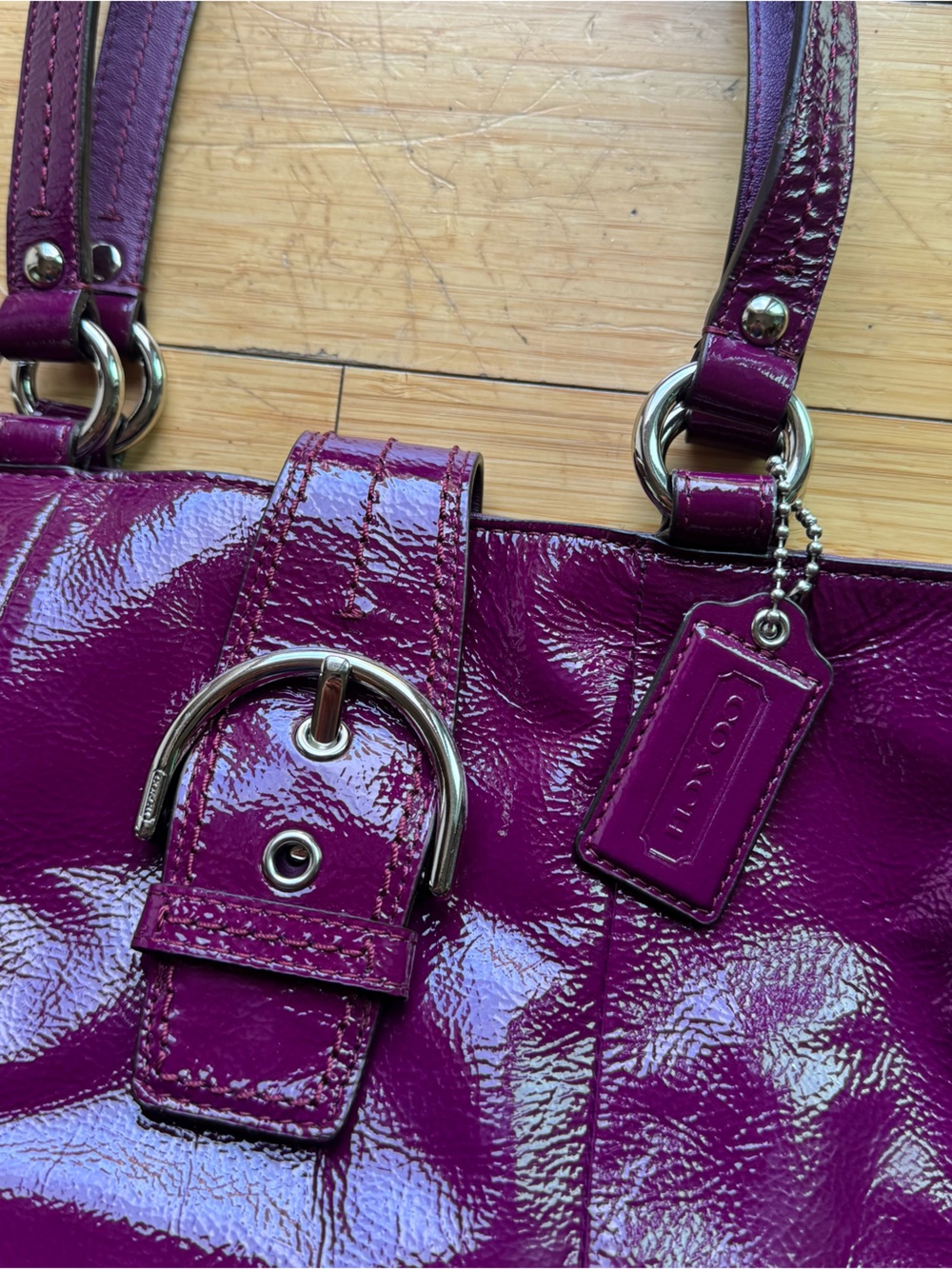 Coach Patent Shoulder Bag in Plum - Picture 2 of 6